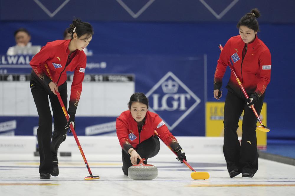 曝出的四个 曝出的四个